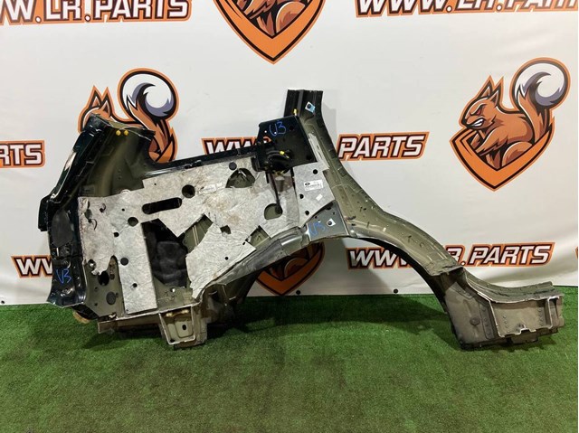 Крило заднє LR036413 LAND ROVER