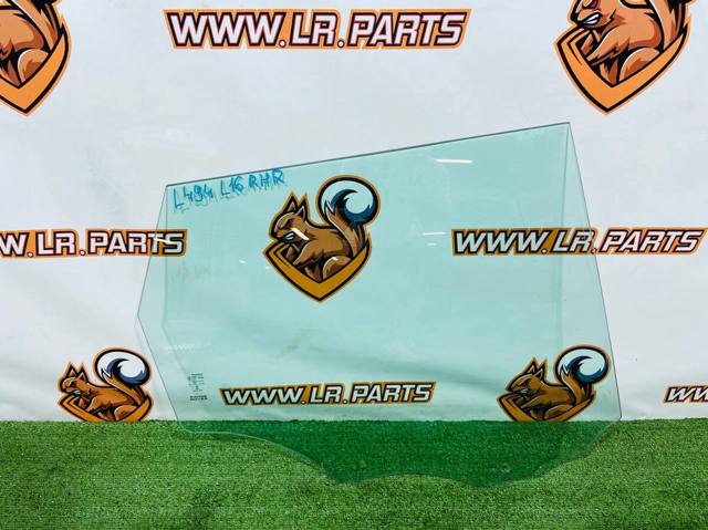 Скло заднє праве LR043950 LAND ROVER