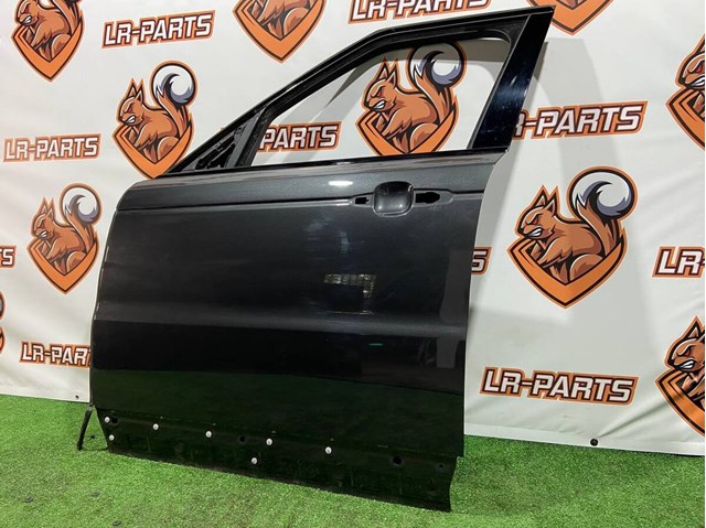 Двері кабіни LR044227 LAND ROVER
