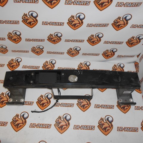 Кронштейн бампера переднього LR045215 LAND ROVER