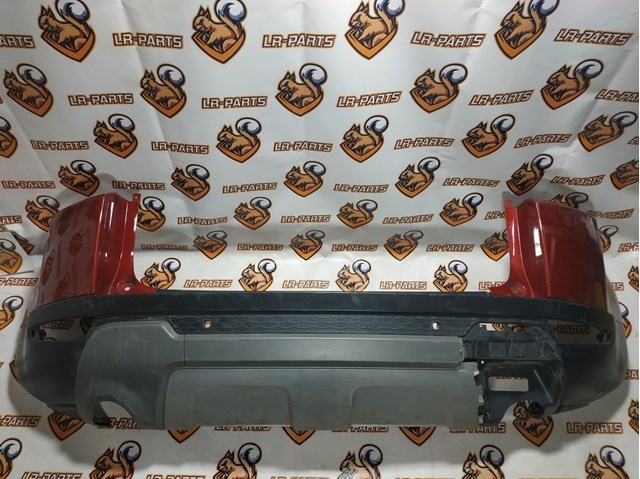 Бампер задній LR048300 LAND ROVER
