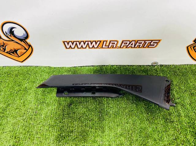 Накладка задньої двері, лівої, вертикальна LR050770 LAND ROVER