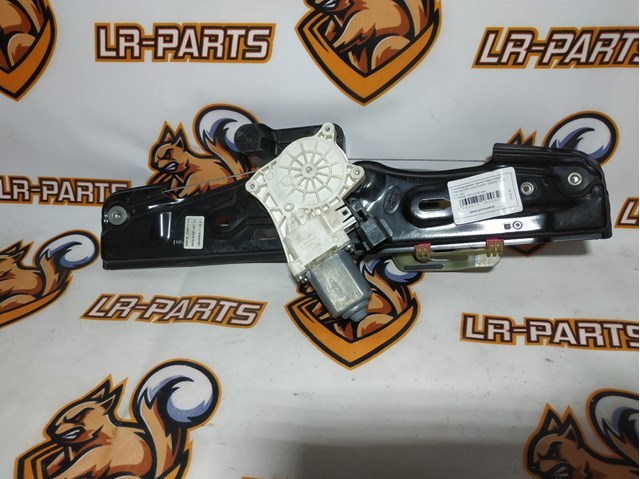 Склопідйомник задніх лівих дверей LR059009 LAND ROVER