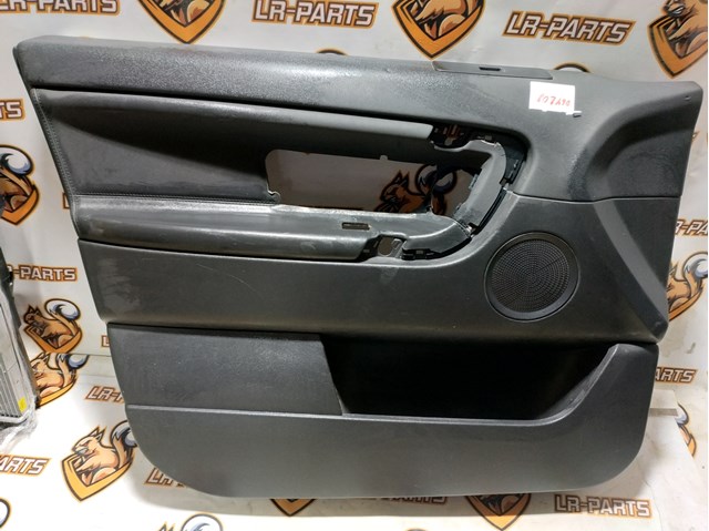 Облицювання водійських дверей LR064208 LAND ROVER