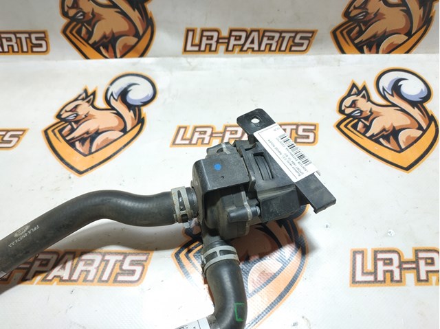 Водяний насос охолодження електро додатковий LR067228 LAND ROVER