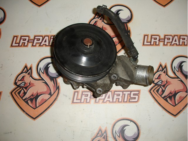Насос охолоджуючої рідини LR068999 LAND ROVER