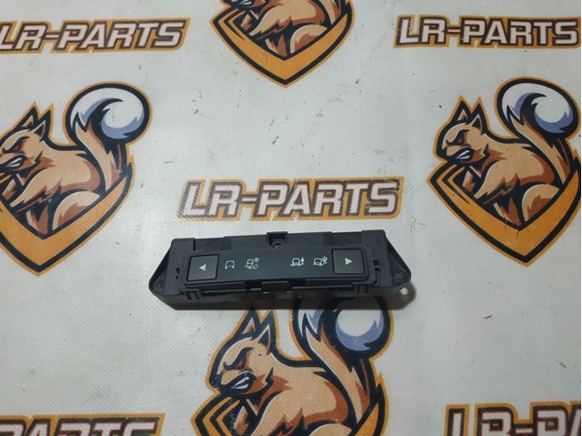 Блок кнопок центральної консолі LR070653 LAND ROVER