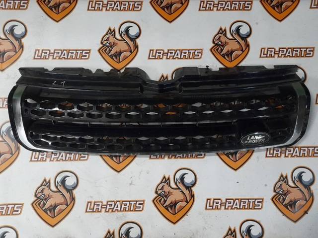 Решітка радіатора LR074252 LAND ROVER