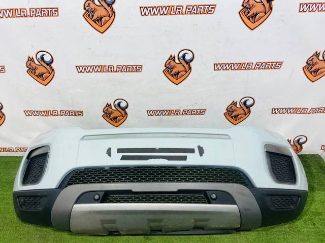 Бампер передній LR079394 LAND ROVER