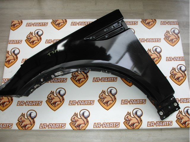 Переднє ліве крило LR080200 LAND ROVER