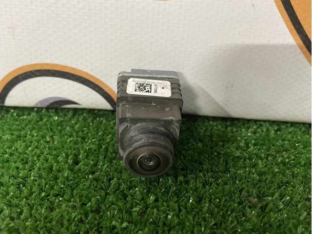 Камера заднього виду LR081452 LAND ROVER