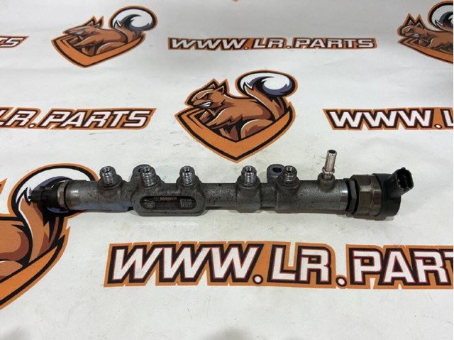Рампа форсунок системи упорскування палива LR082273 LAND ROVER