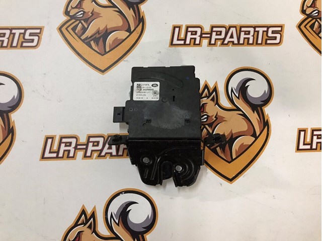 Замок скла задніх 3/5-х дверей (ляди) LR085285 LAND ROVER