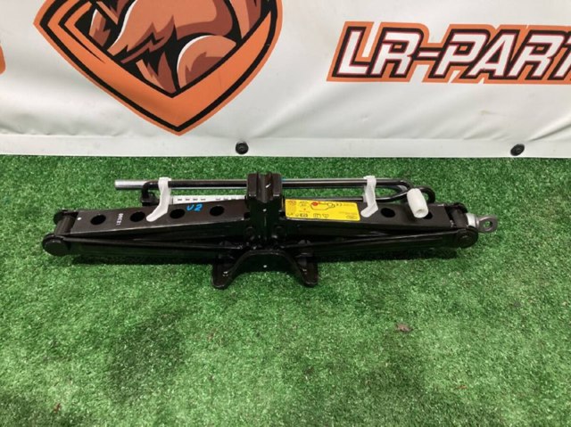 Домкрат автомобільний LR085685 LAND ROVER