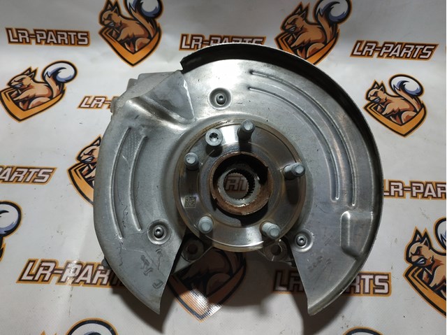 Маточина задня LR090541 LAND ROVER