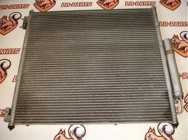 Трубопроводи і радіатор кондиціонера LR110621 LAND ROVER
