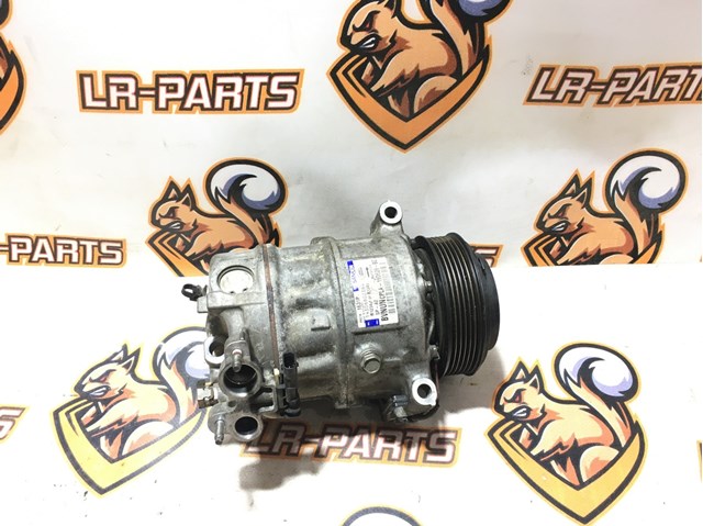 Насос кондиціонера LR112585 LAND ROVER