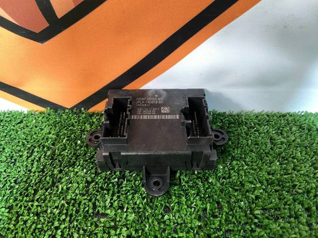 Блок комфорту передніх дверей LR117887 LAND ROVER