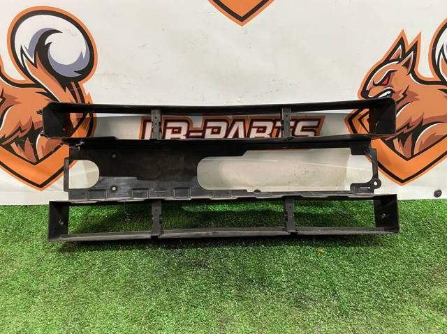 повітропровід радіатора LR122735 LAND ROVER