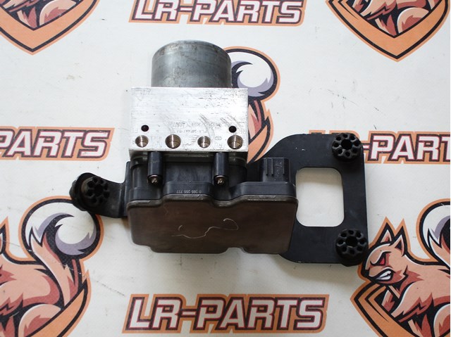 Блок управління АБС (ABS) LR126763 LAND ROVER