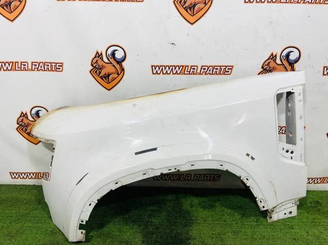 Ліве переднє крило LR131387 LAND ROVER
