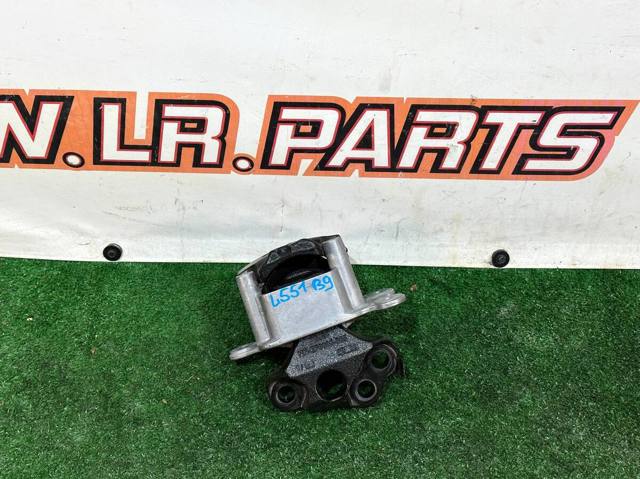 Подушка коробки передач LR155919 LAND ROVER