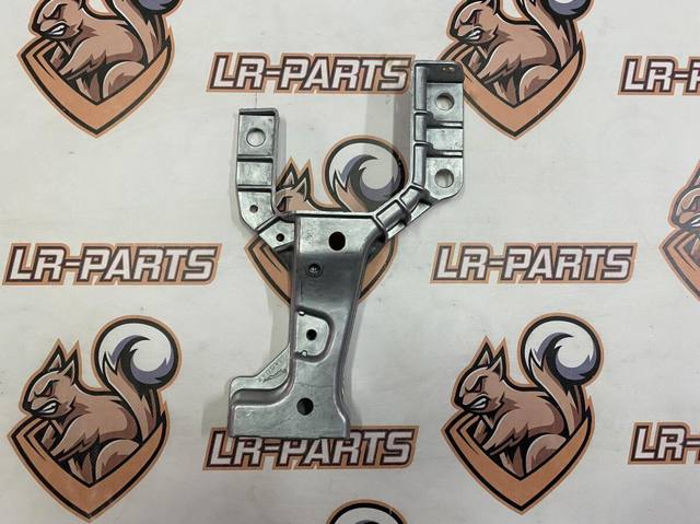 Кронштейн суппорту радіатора нижній T2H49550 JAGUAR
