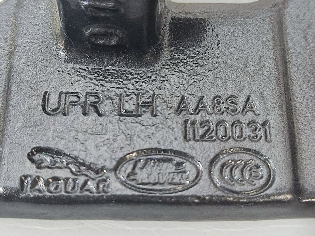 Петля передніх дверей права T4A2510 JAGUAR