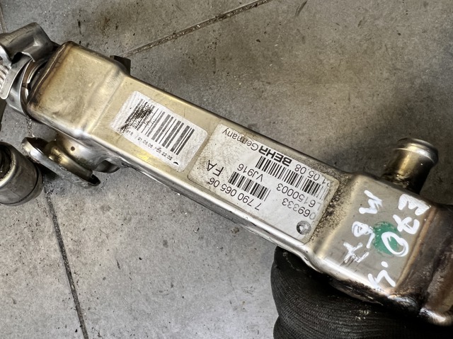 Радіатор системи рециркуляції ОГ 11717790065 BMW