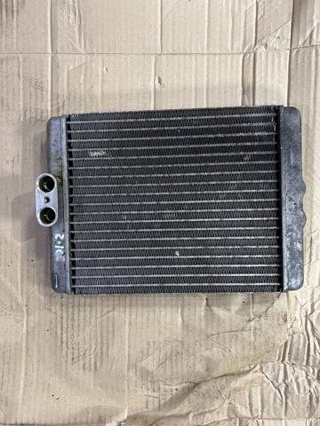 Радіатор масляний 17217585286 BMW