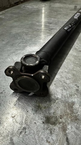 Вал карданний задній, передня частина 26207632650 BMW