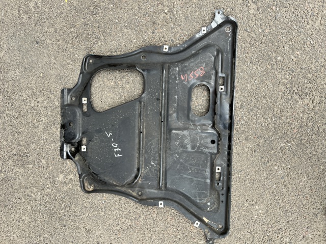 Підсилювач переднього підрамника 31106863798 BMW