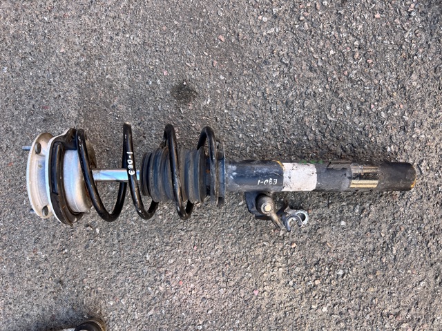 Амортизатор передньої підвіски 31316796156 BMW