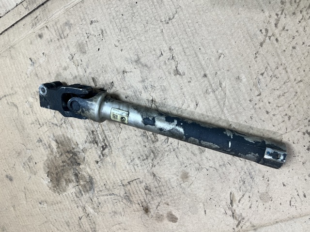 Рульовий кардан нижній 32306886806 BMW