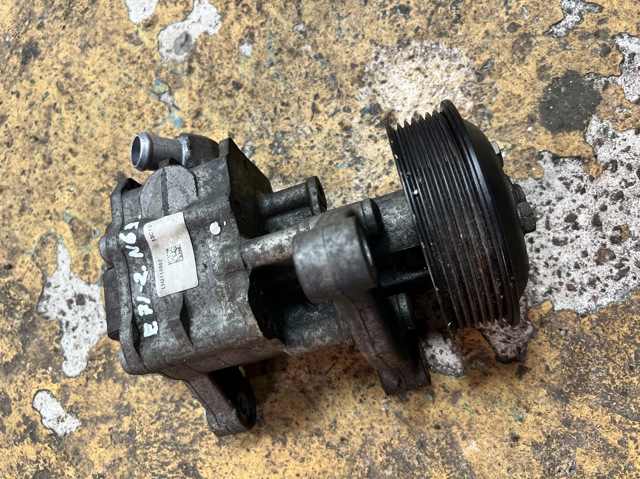 Насос гідравліки 32416796463 BMW