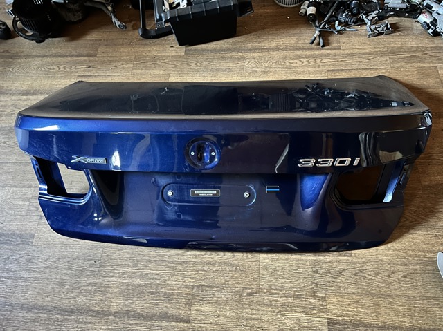 Кришка багажника кузова 41007288757 BMW
