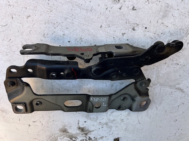 Завіса капота ліва 41617207199 BMW