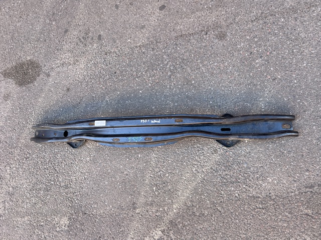 Шина бампера заднього 51127256928 BMW