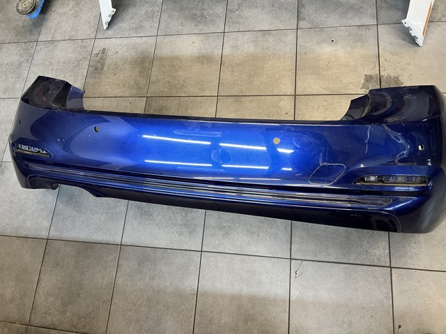 Бампер задній 51127384603 BMW