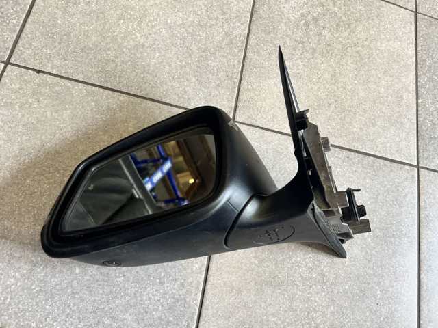 Корпус лівого дзеркала заднього виду 51167345701 BMW