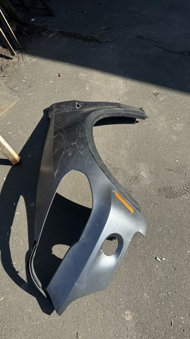 Переднє праве крило 51657178398 BMW