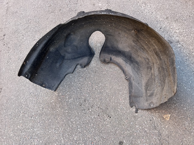 Підкрилок задній правий 51717351456 BMW