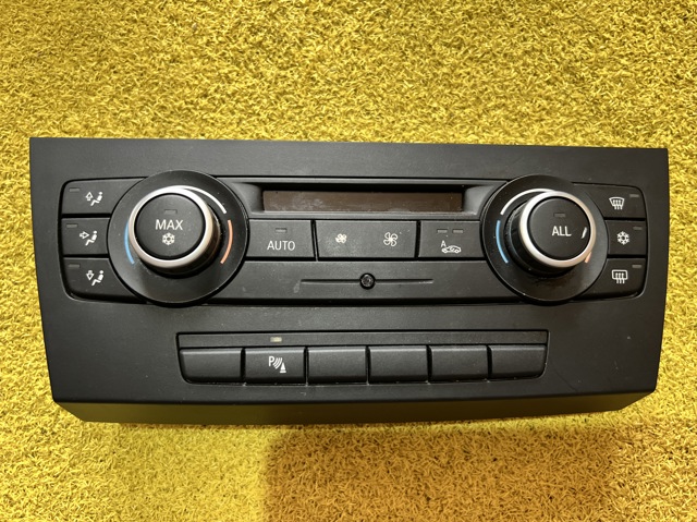 Блок управління кондиціонером 64119221853 BMW