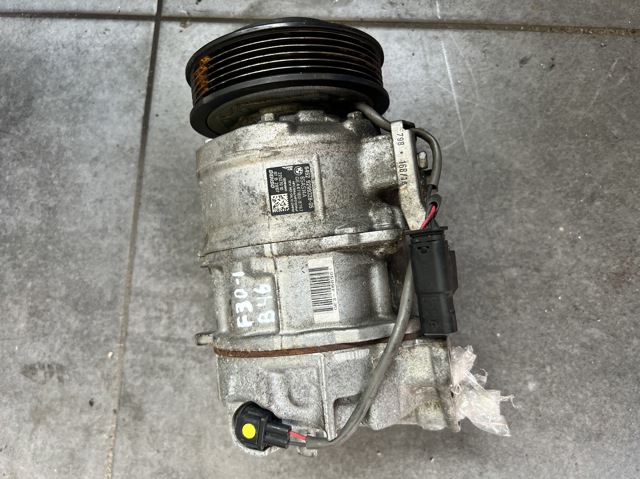 Компресор холодоагенту 64529299328 BMW