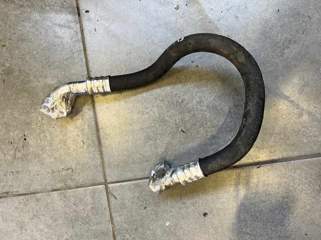 Трубопроводи 64539337135 BMW