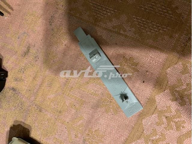 Антена KESSY 5K0962132B VAG