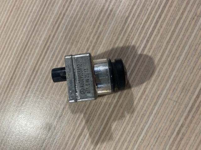 Камера заднього виду A0009055912 MERCEDES