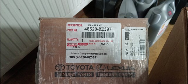 Ліва передня стійка 485208Z397 TOYOTA