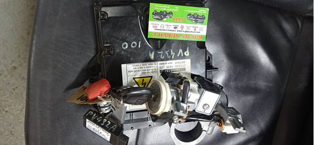 Комп'ютер двигуна Mitsubishi Pajero 4 LONG