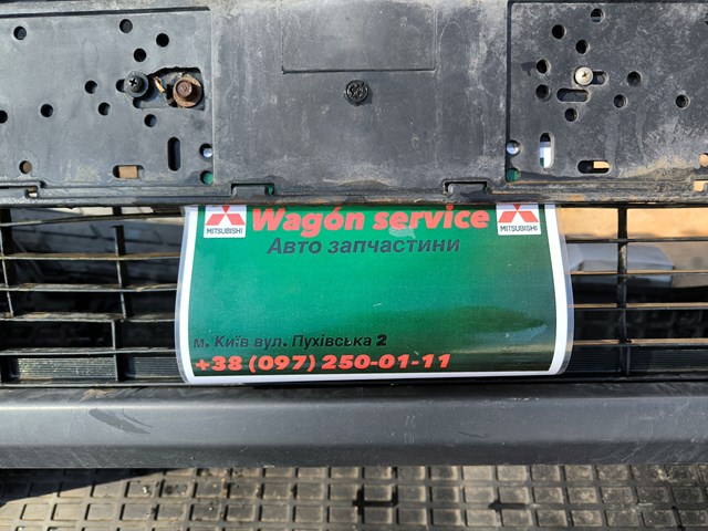 Бампер передній в зборі Mitsubishi Pajero IV LONG